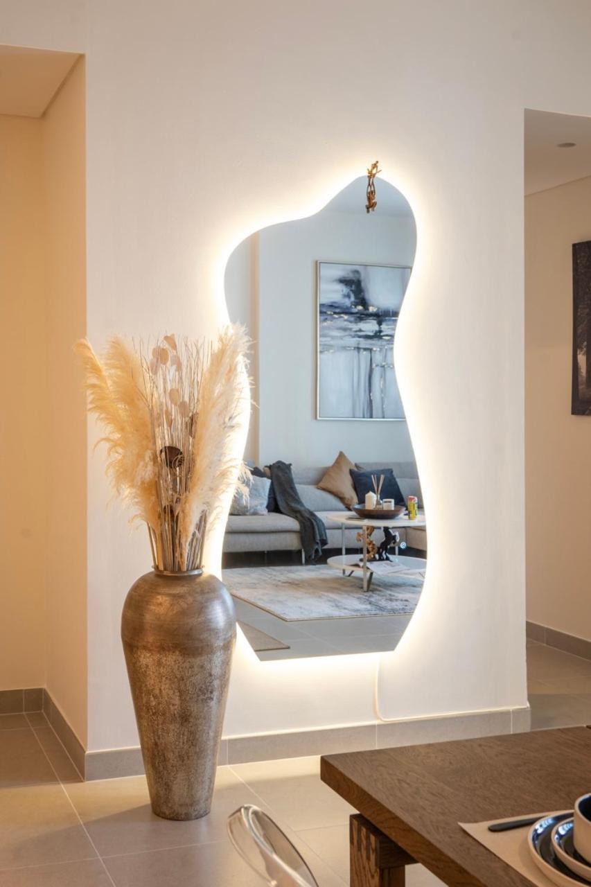 Brand New 2b/r With Burj Khalifa And Fountain View Dubai