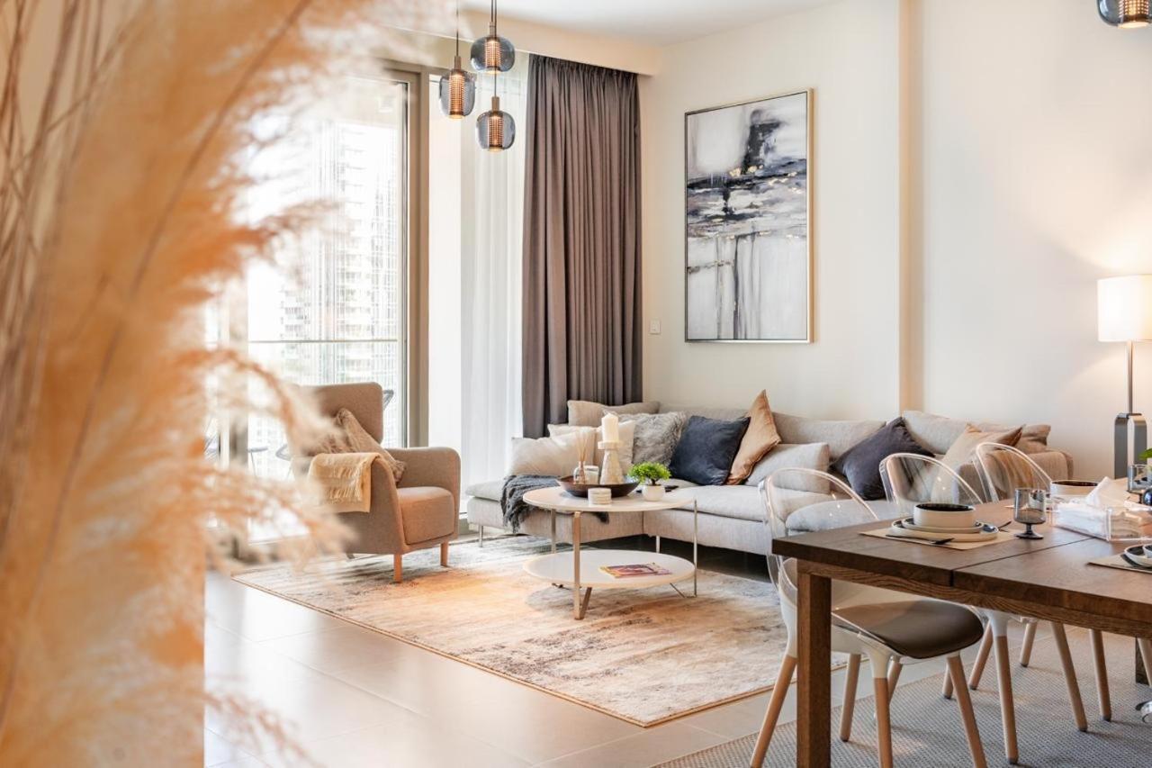 Brand New 2b/r With Burj Khalifa And Fountain View * Dubai