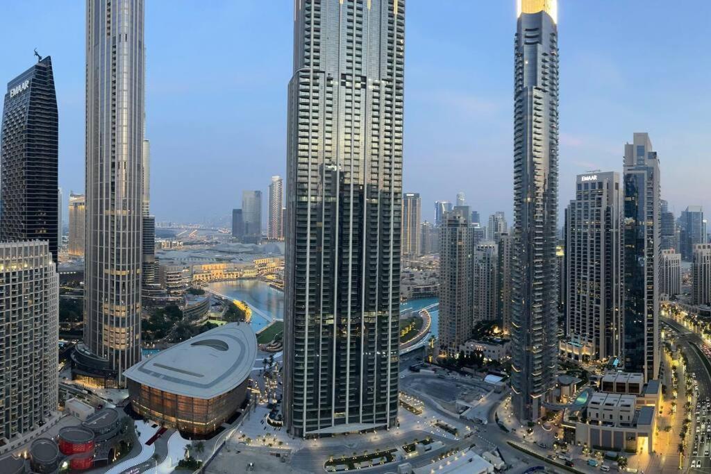 Apartment Brand New 2b/r With Burj Khalifa And Fountain View Dubai